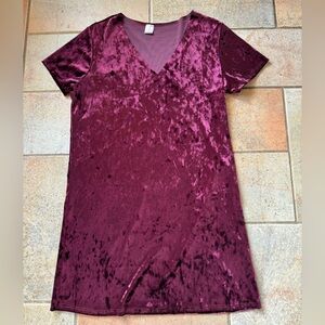 I ❤️ Joah Maroon Crushed Velvet Velour Velveteen V-Neck Shirt Dress Size Medium